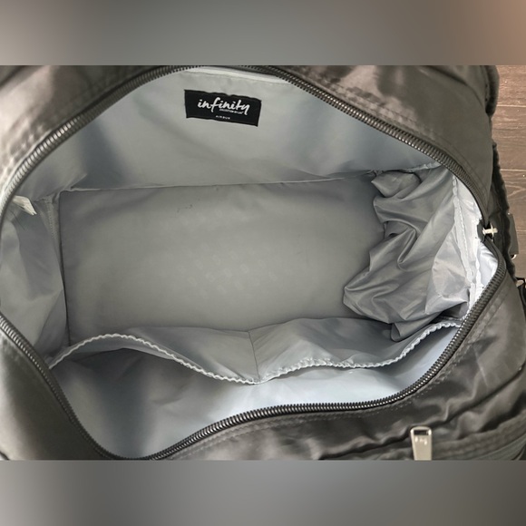 Lug Airbus Duffel Infinity Collection - Picture 3 of 10